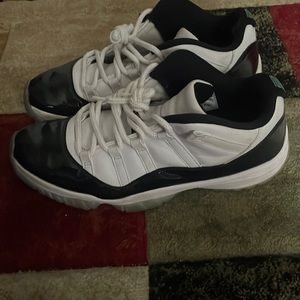 Jordan 11 Lows